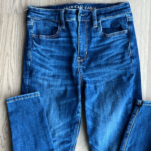 Women American Eagle Outfitters Jeans Size 4 - Picture 3 of 16